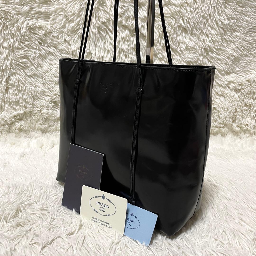 【美品】PRADA プラダ　トートバッグ　パテントレザー　ブラック　黒　肩掛け
