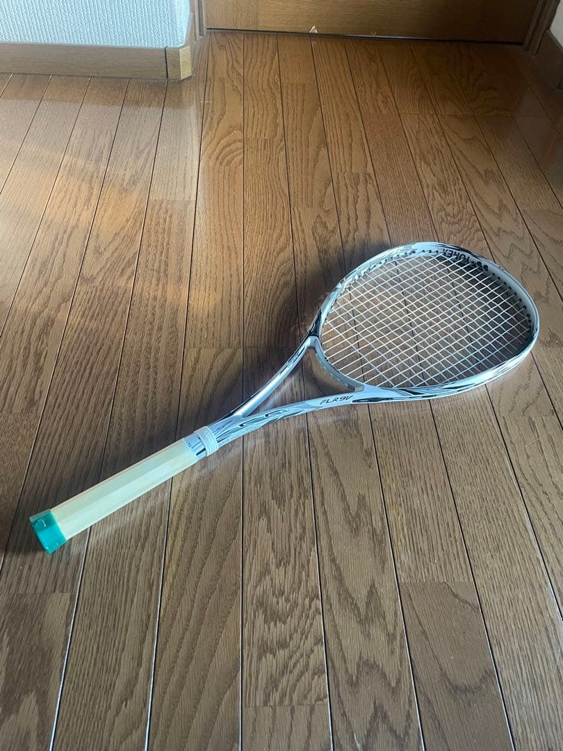 YONEX エフレーザー9v