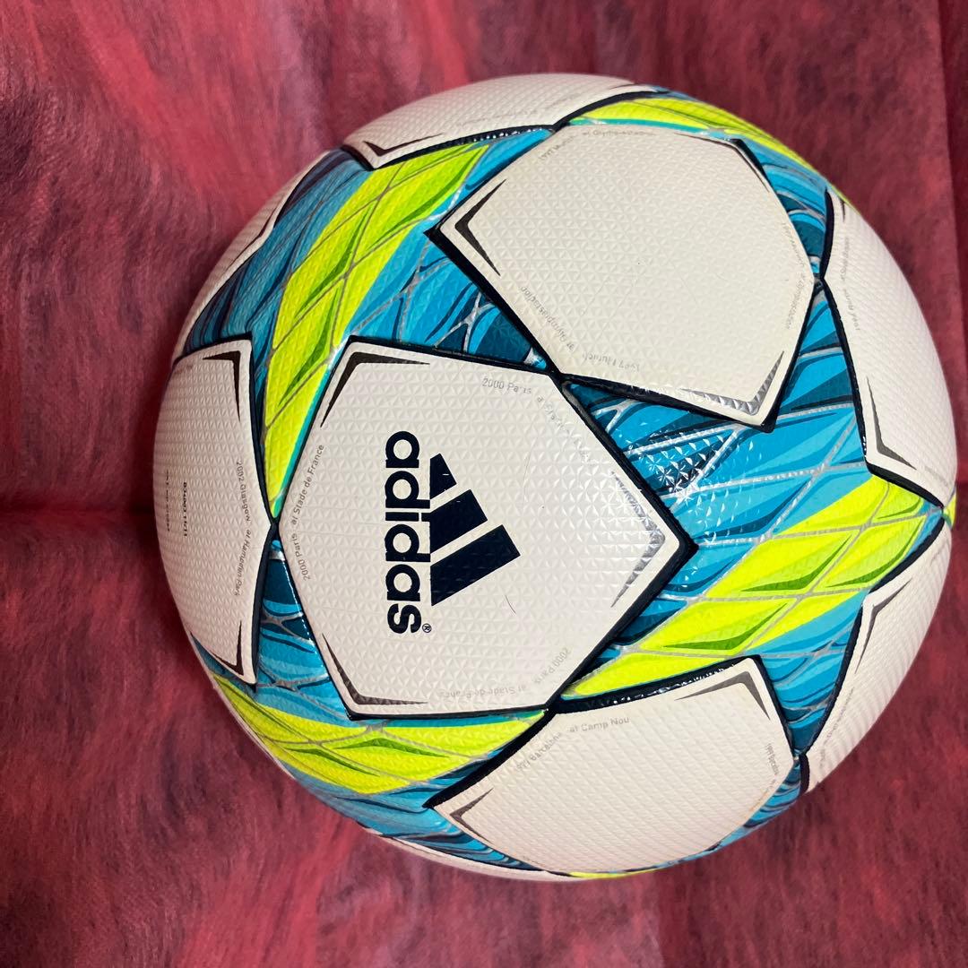 adidas チャンピオンズリーグファイナル2012 サッカーボール