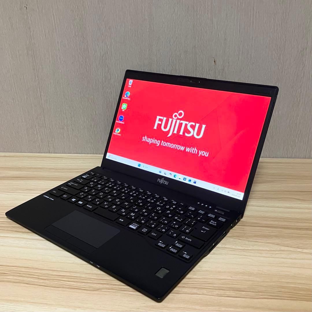 第10世代！LIFEBOOK U9310/EW 8GB SSD256GB 軽量