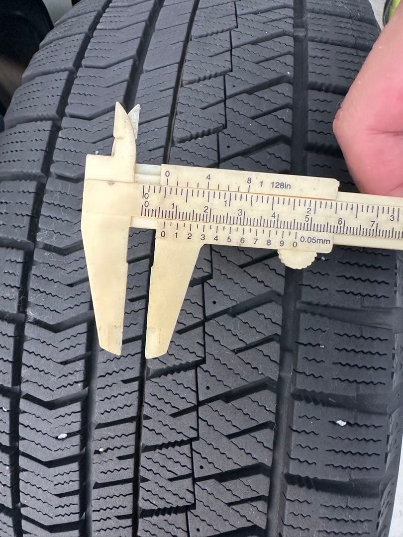 ヴェゼル 美品 18インチ スタッドレス タイヤ ホイール セット オデッセイ