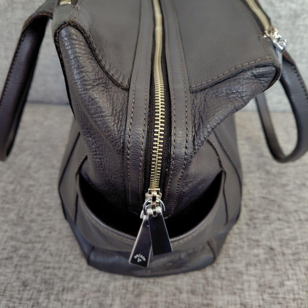 aniary アニアリ　シュリンクレザー 牛革 トートバッグ 保存袋　チャコール