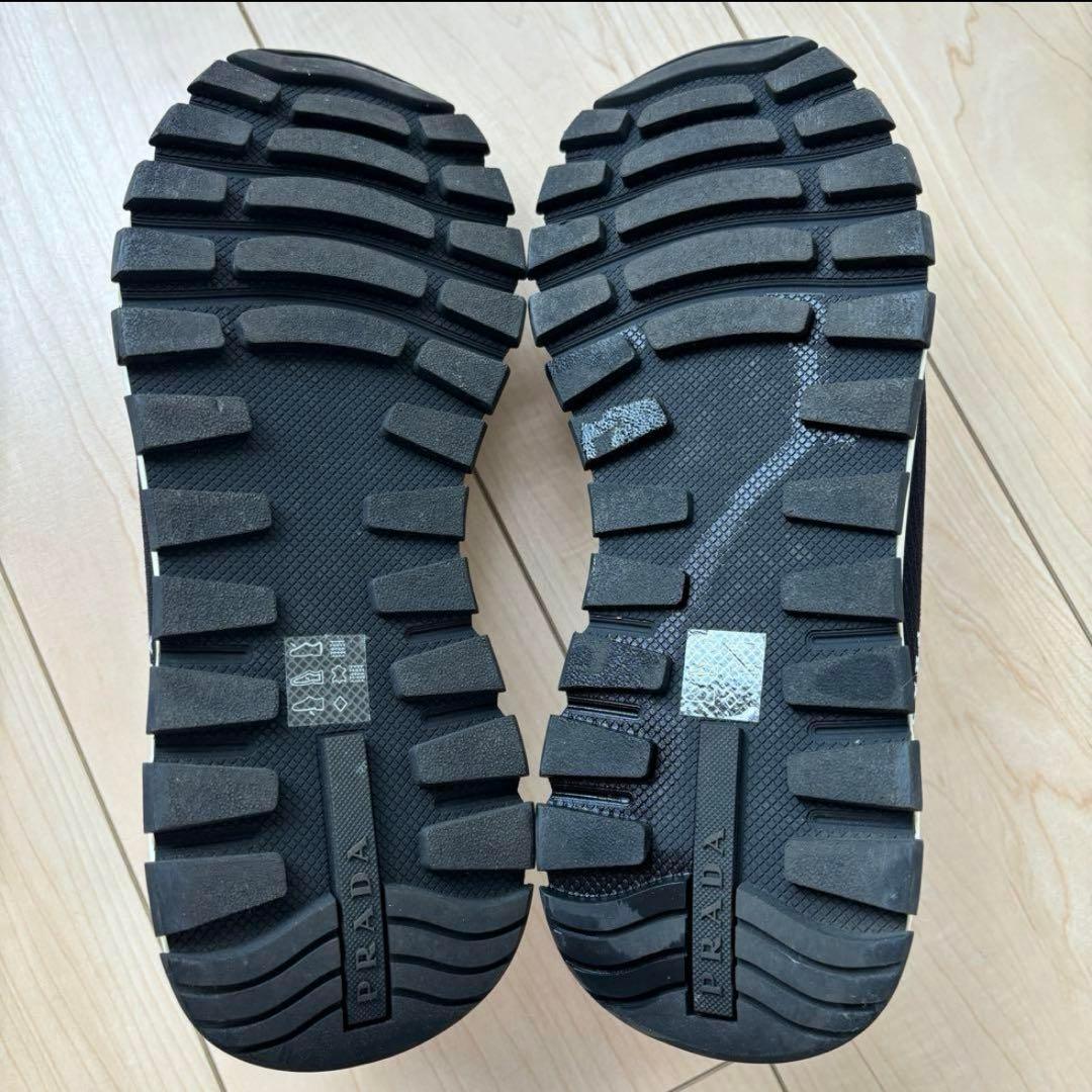 PRADA ブラック スニーカー スリッポン　プラダ