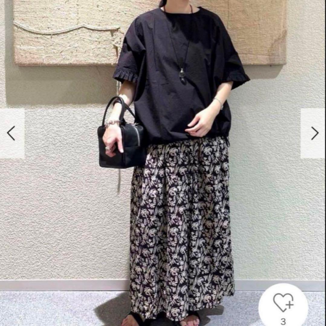 かぐれ　新品　今季　2025 半袖　フリルスリーブプルオーバー　ブラック