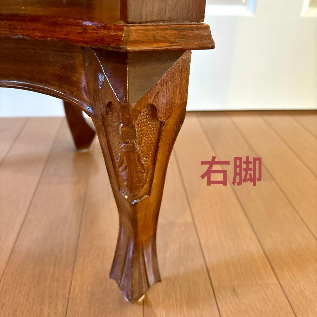 カモミール様 ご購入☆イタリア アンティーク 猫足 3段 飾り棚(レース付き)