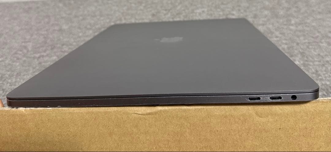 MacBook Pro 15インチ 512GB/16GB/2017年 動作保証