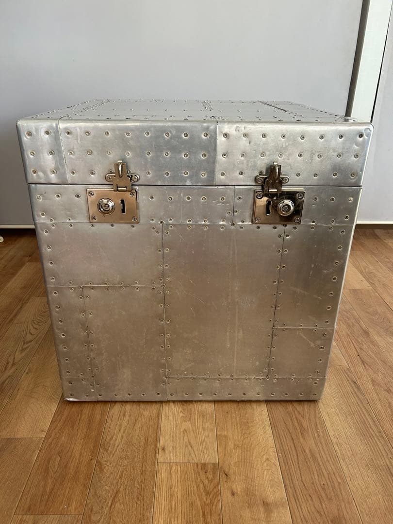 HALO ハロ　アルミ　キューブ　BOX インテリア　家具　テーブル