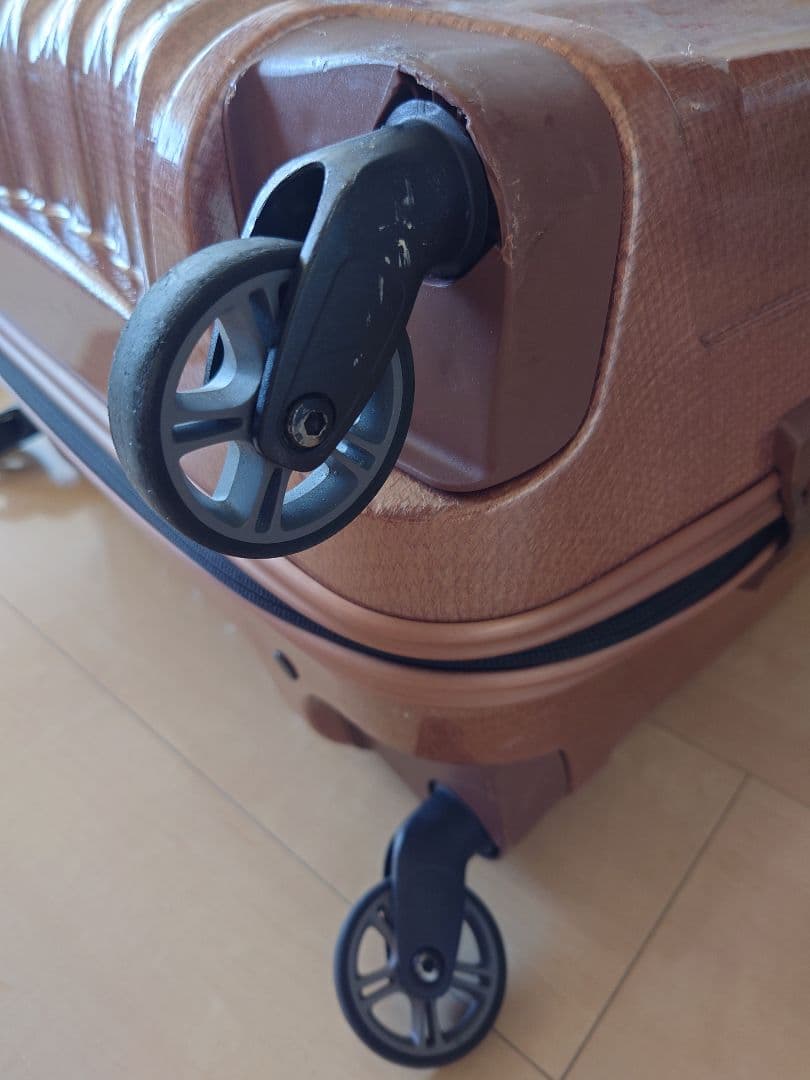 サムソナイト　コスモライト3.0 スピナー　94L