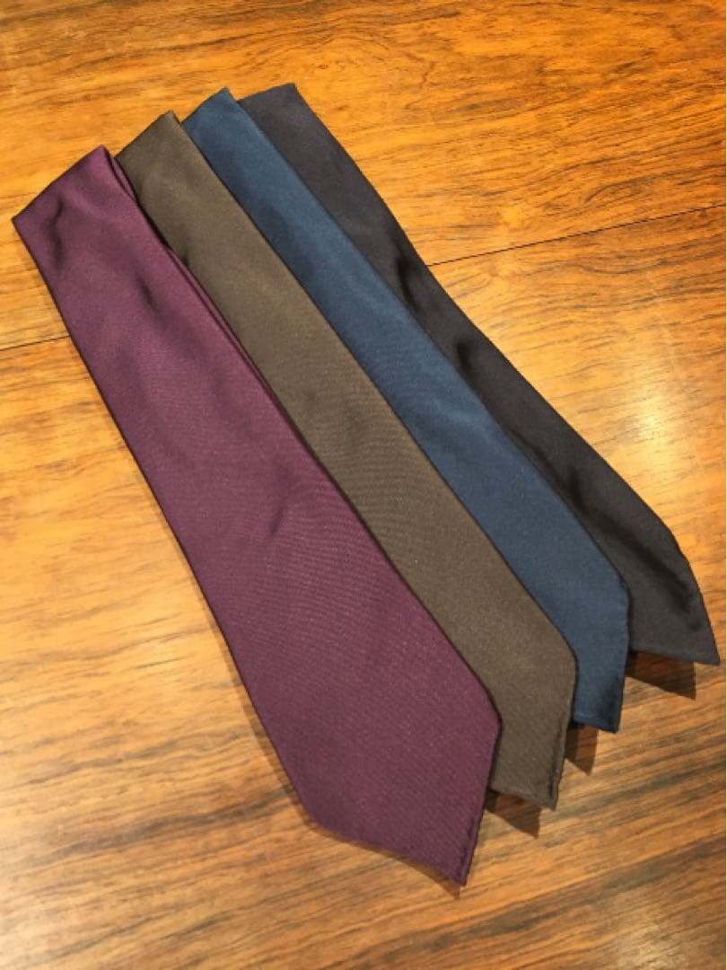 Franco Minucci／セッテピエゲ／ソリッドタイ／ネイビー／Italy製