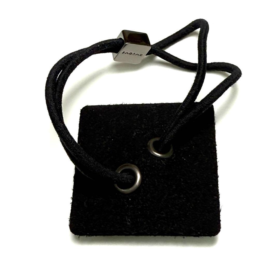 美品　バオバオイッセイミヤケ　バイカラー　ヘアゴム　メタリック　グリーン