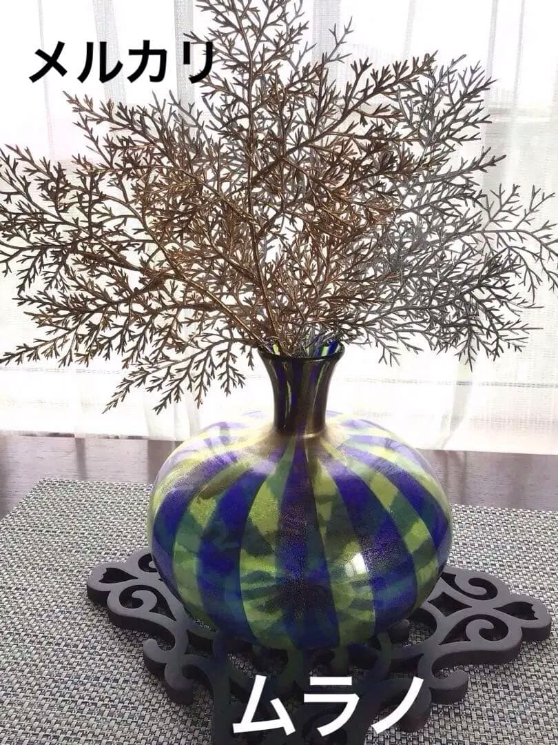 イタリア、ムラノガラスの花瓶