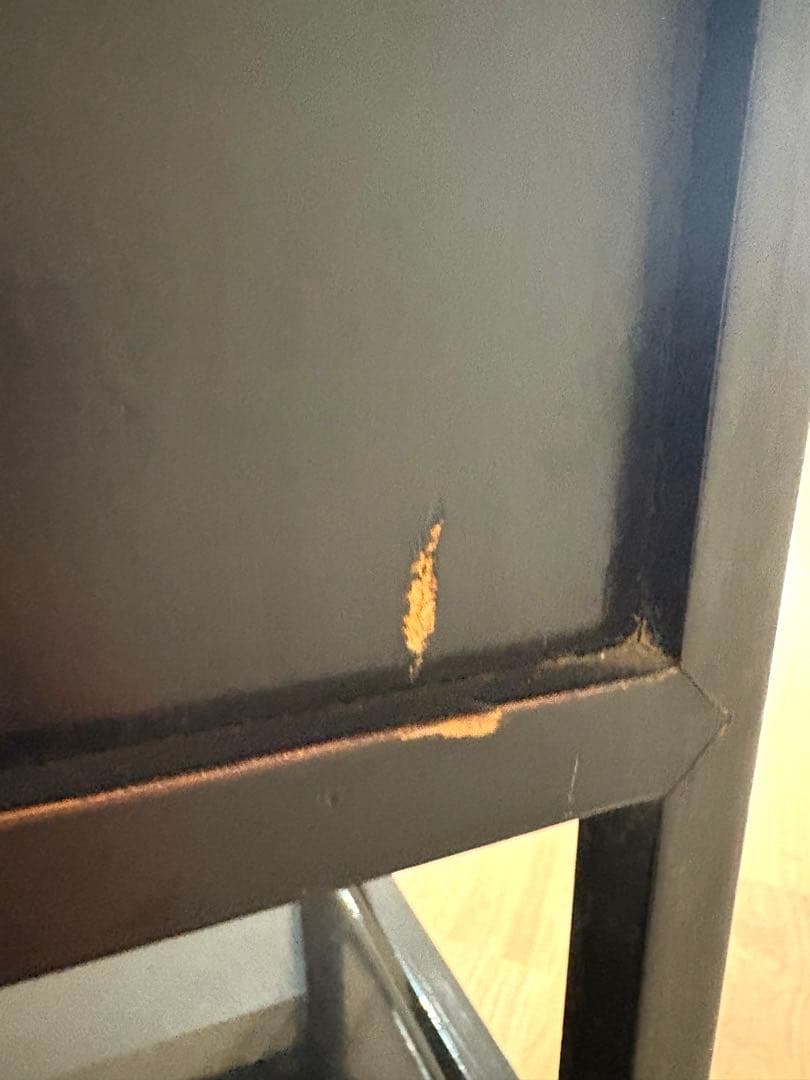 螺鈿細工の飾り棚　黒色　茶箪笥　花鳥の絵柄　段違い　和風　希少