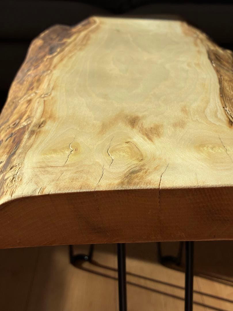 国産桂かつら【和モダンな佇まい】無垢天然一枚板サイドテーブル