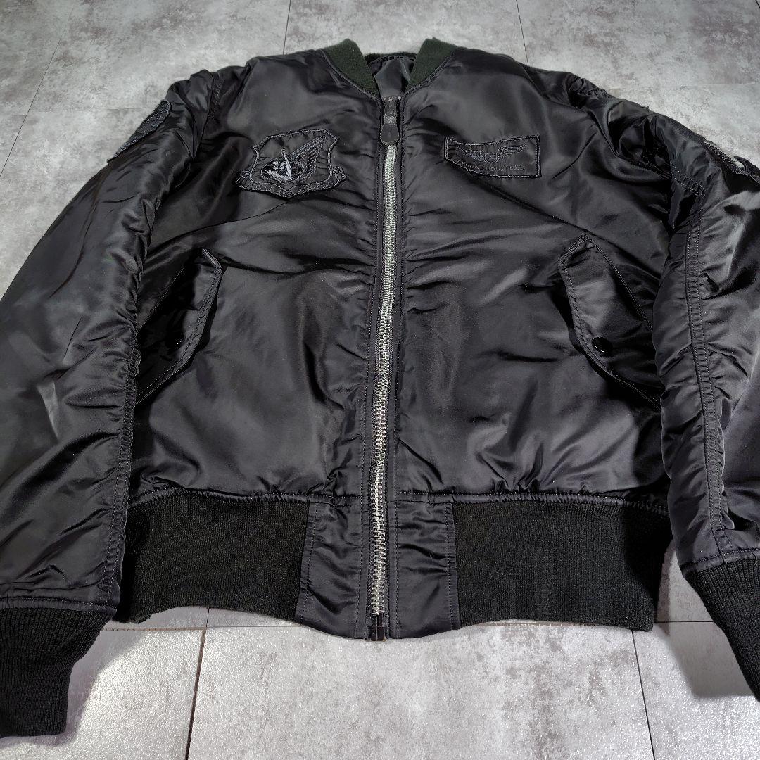 アルファインダストリーズ　パッチ付MA-1 フライトジャケット　リバーシブル　黒