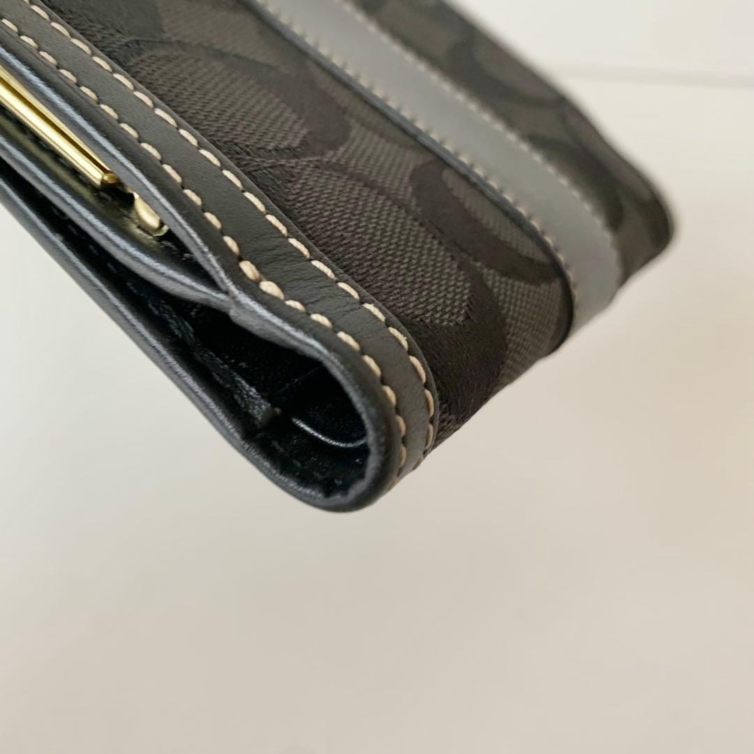 【COACH】コーチ　二つ折り財布　がま口　ブラック　黒　シグネチャー