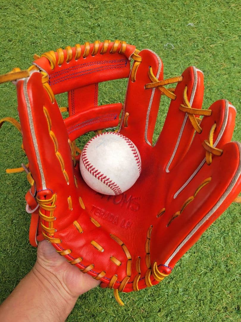 ATOMS アトムズ 硬式 グローブ 内野手用　レッドオレンジ