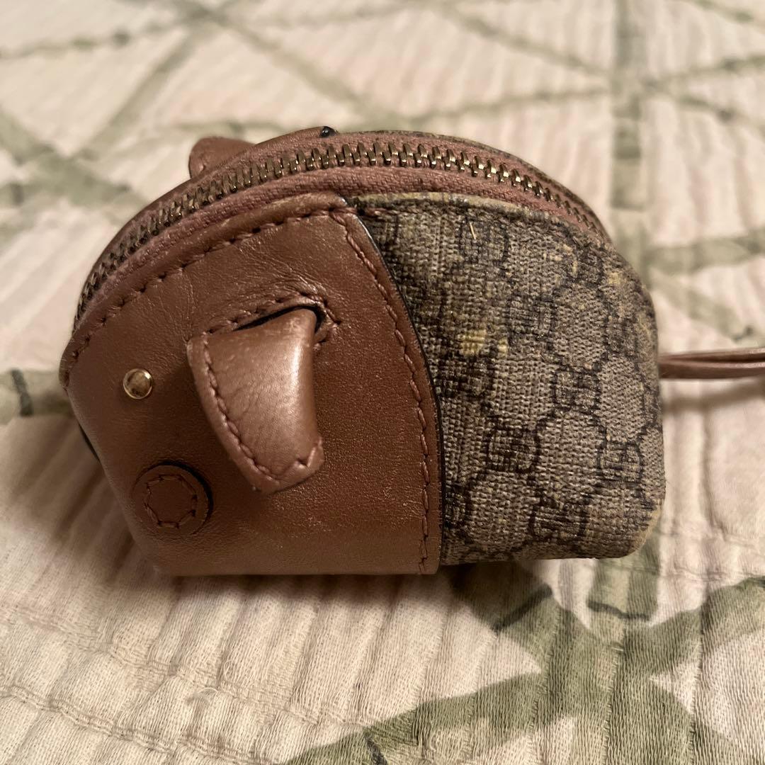 GUCCI グッチ　GG柄 豚　ブタ　ピッグ　ケース　ミニポーチ