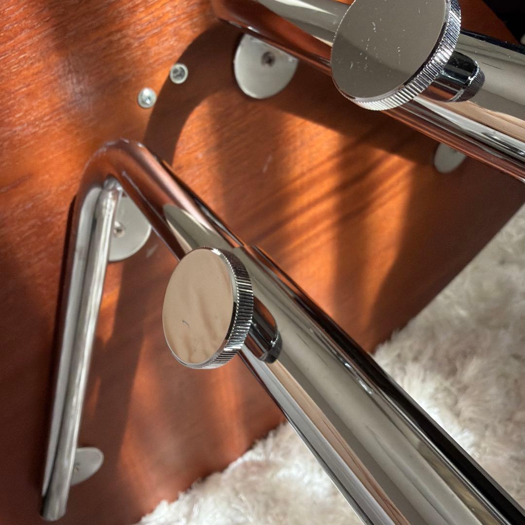 アクタス　TECTA K22サイドテーブル