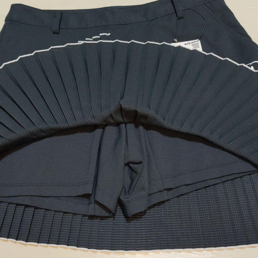 再再再値下げ新品　マンシングウェア　スカート13号　黒ブラック定価16500円