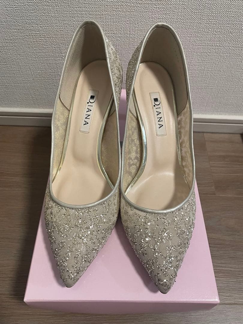 DIANA プラチナ/グリッターチュールパンプス(23.5cm)