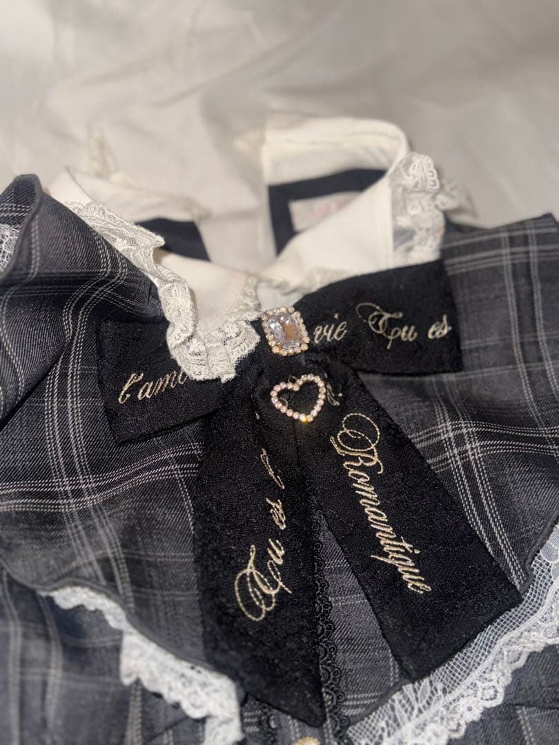 即購入〇 リズリサ LIZLISA ラッフルリボンセットアップ 量産型 地雷系