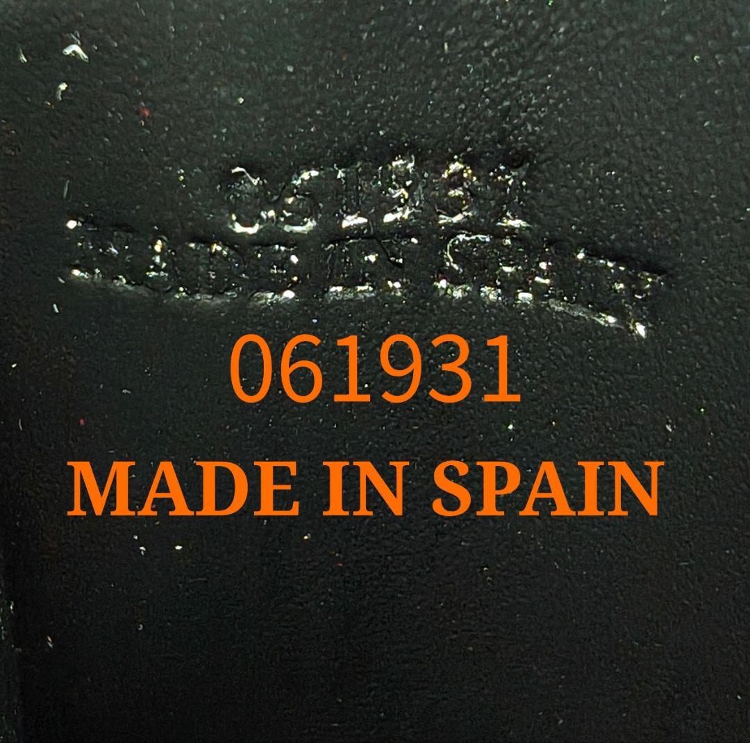 【美品】ロエベ 三つ折り財布 トライフォールド リネン アナグラム 本革／黒A