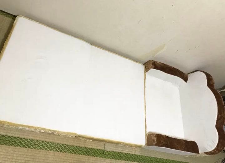 セルタン 食パンソファベッド