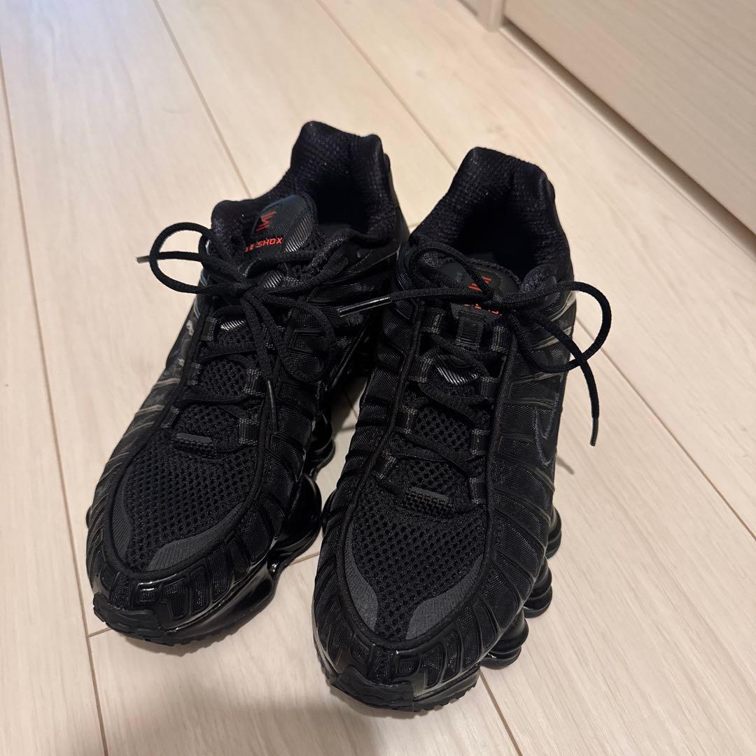 NIKE W SHOX TL BLACK ナイキショックス23センチ