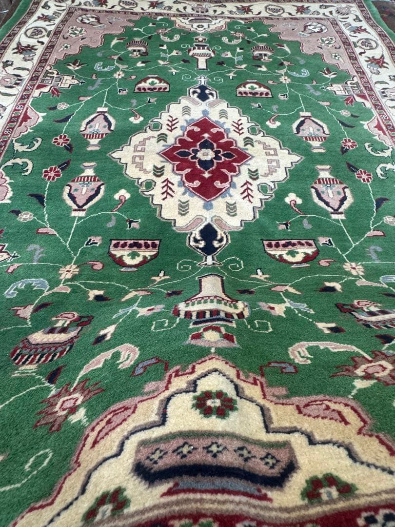 高級 ペルシャ 手織り ラグ