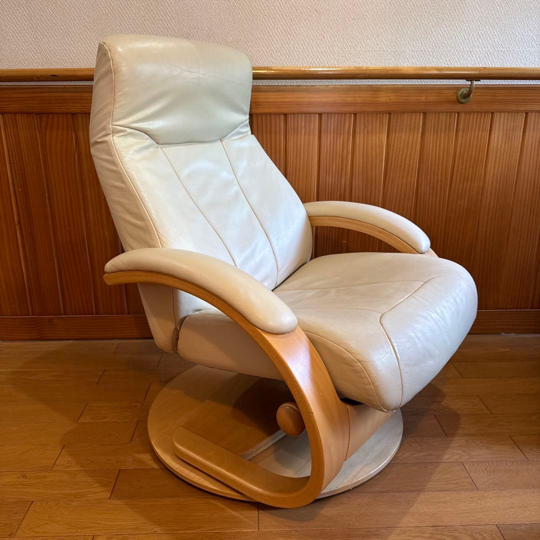 イエリアーダ ノーザンコンフォート リクライニングチェア 引取お値引8,600円