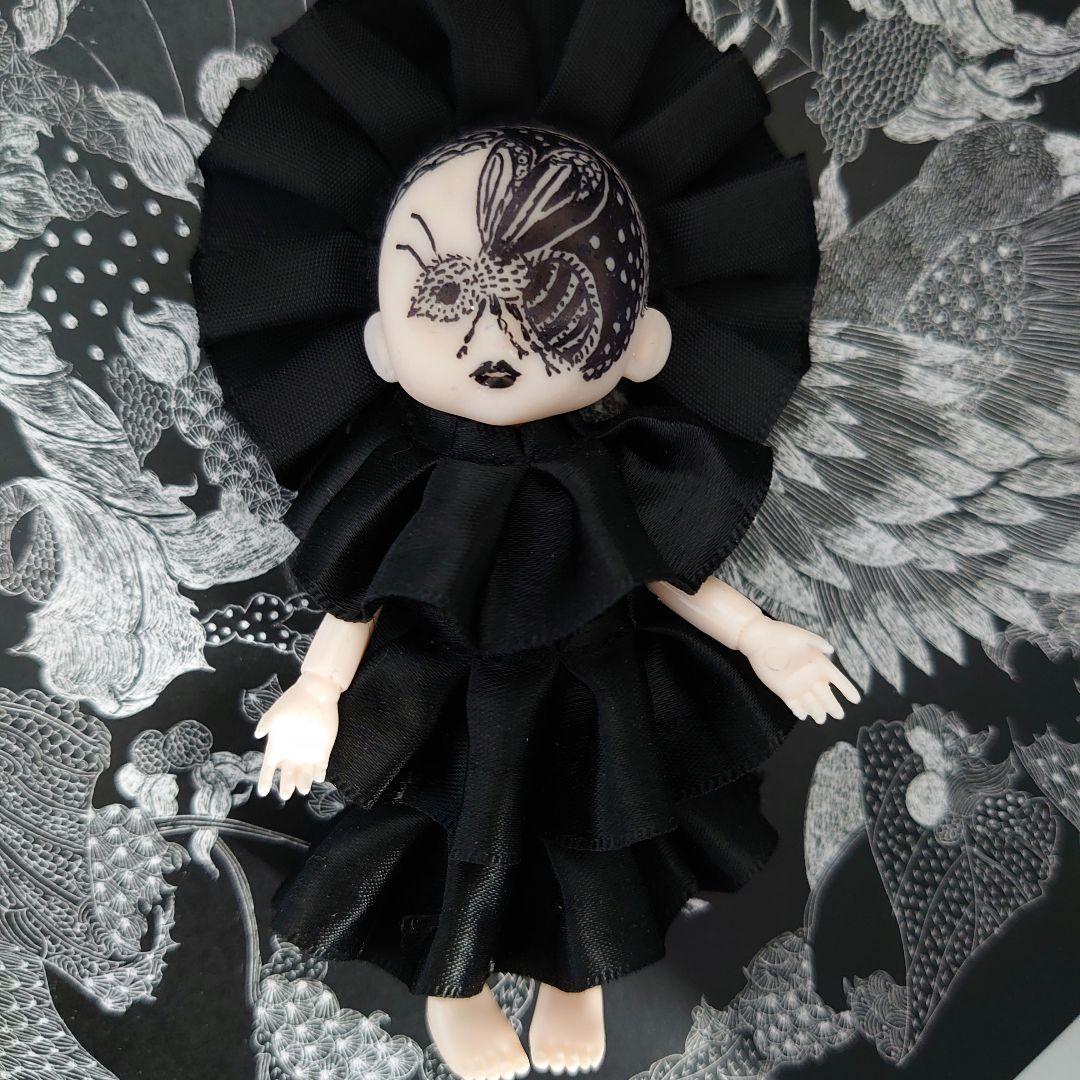 ドールミニヘッド 　蜂（はち）【ヘッド+六角形の箱】※ボディ・背景は付属しません