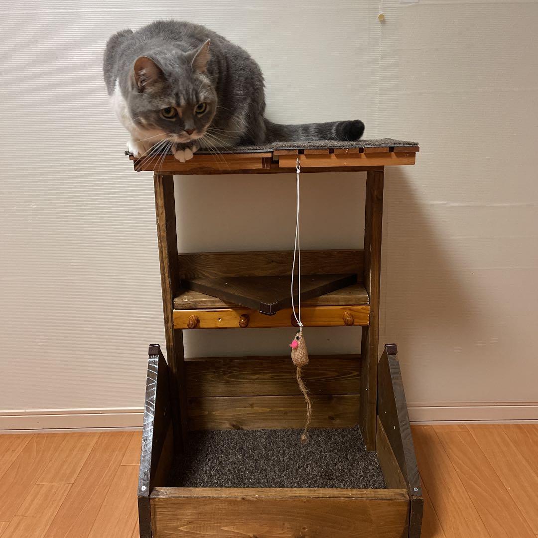 キャットタワー　DIY ハンドメイド　小屋　木製　物置
