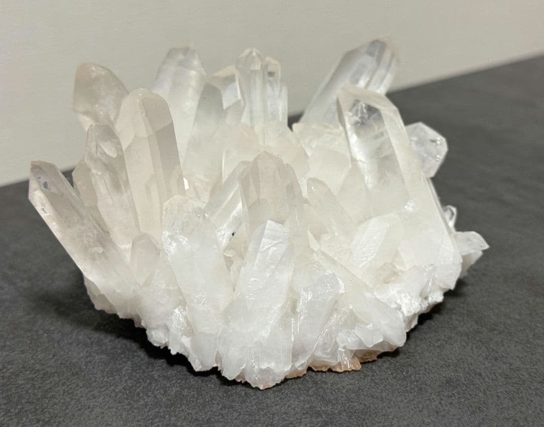 【浄化・純真】ヒマラヤ産 白水晶 クラスター