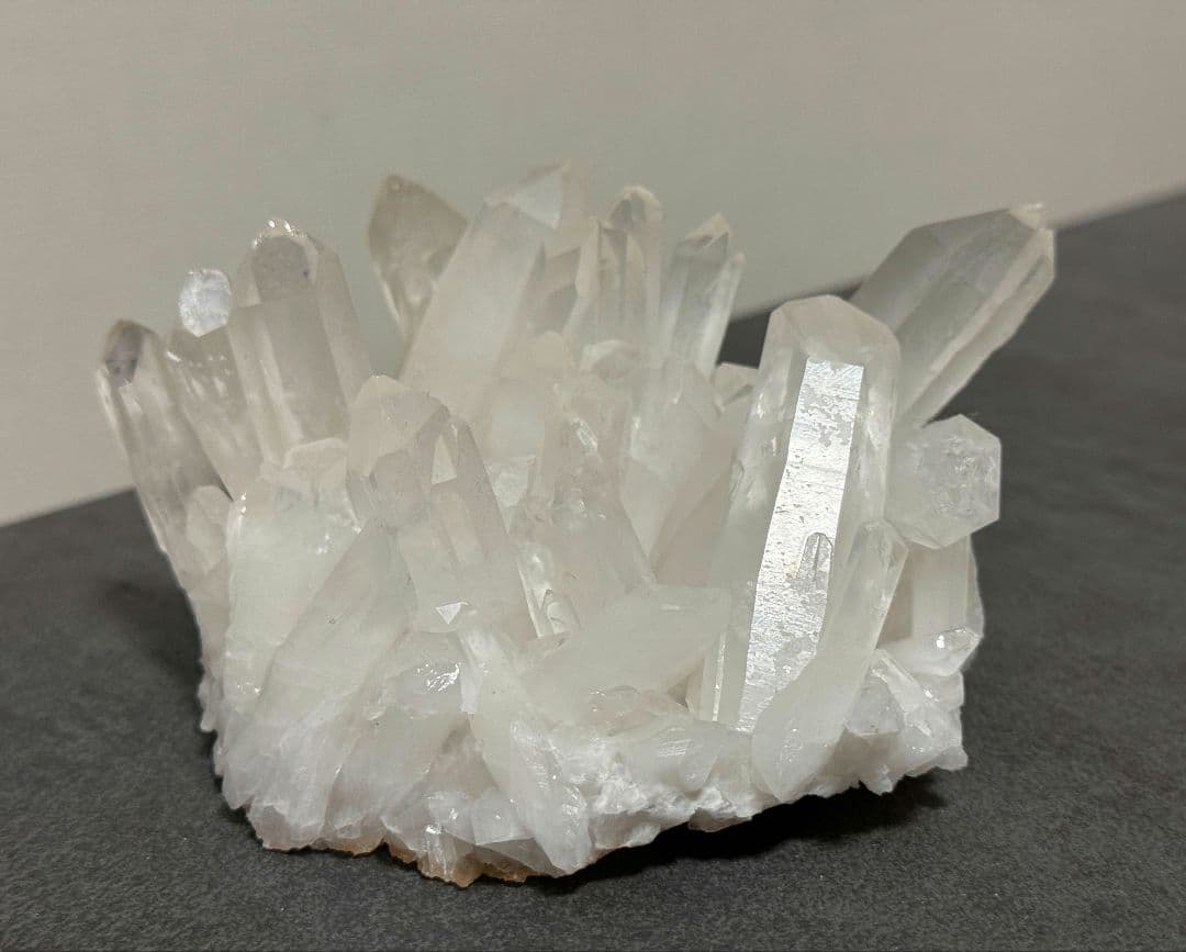 【浄化・純真】ヒマラヤ産 白水晶 クラスター
