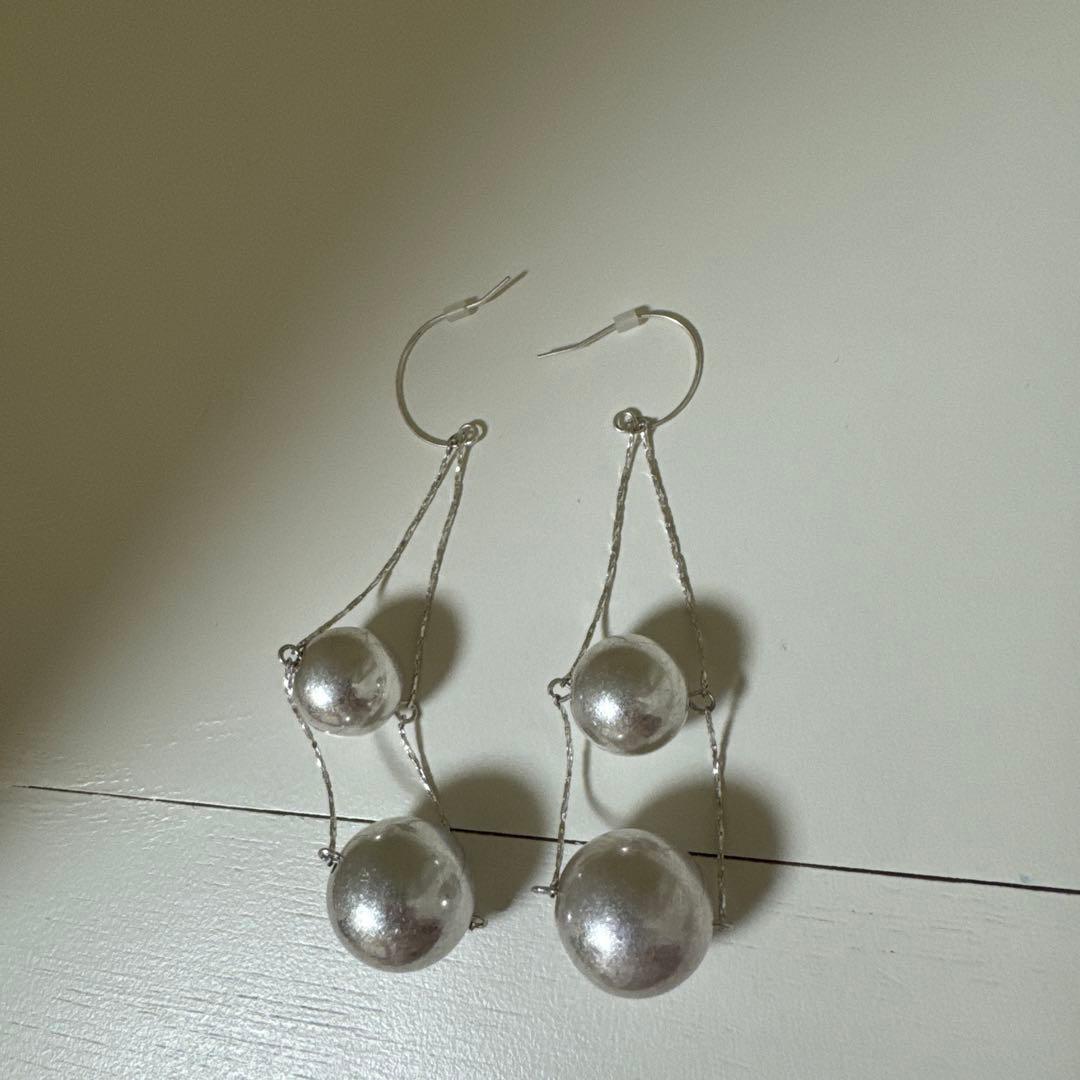 シルバー パール風 吊り下げピアス