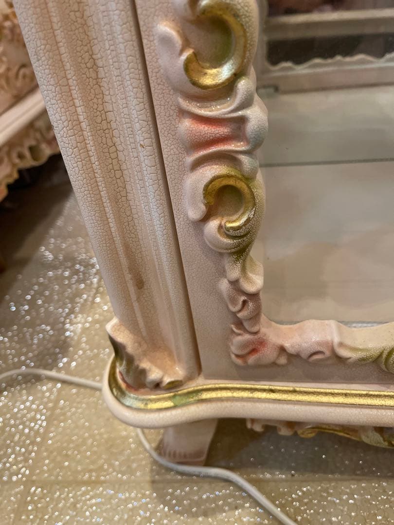 ロココ調　キャビネット