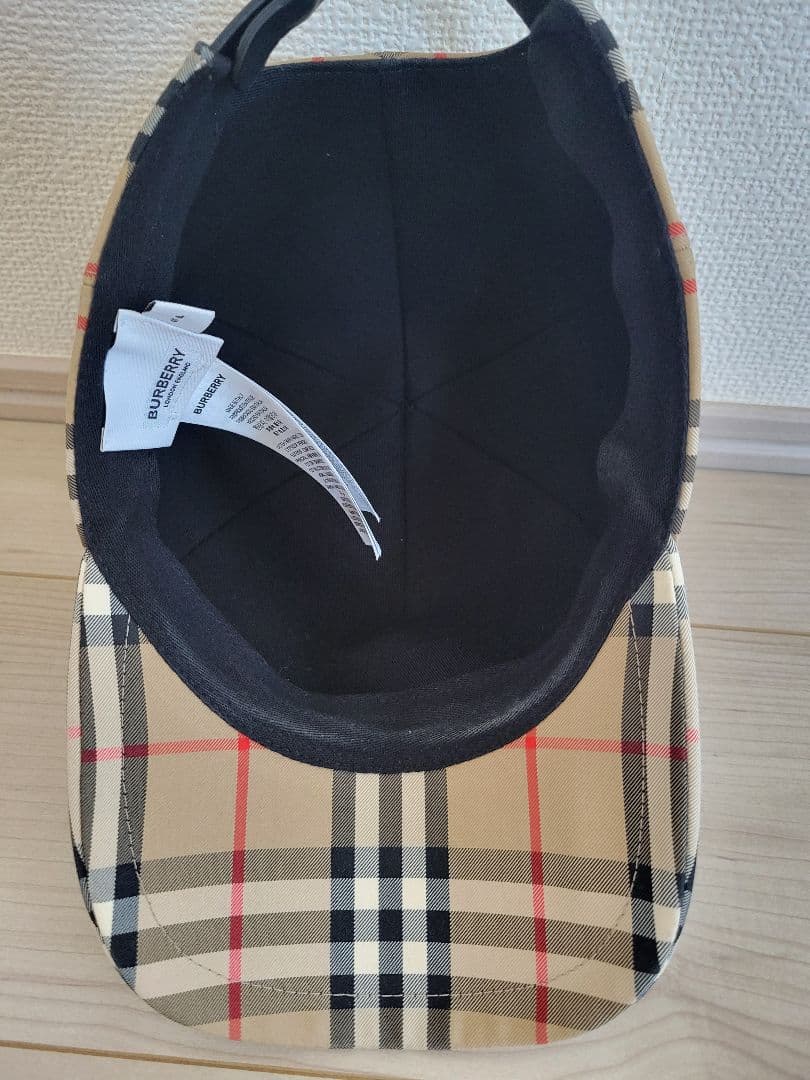期間限定出品！BurberryキャップSサイズ