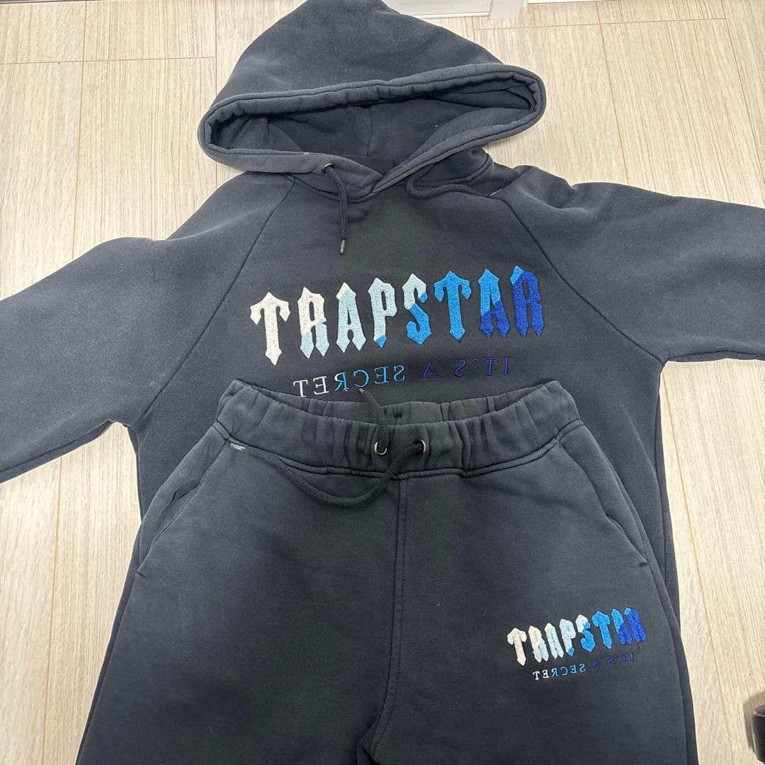 TRAPSTAR フード付きスウェット Mサイズ ブラック