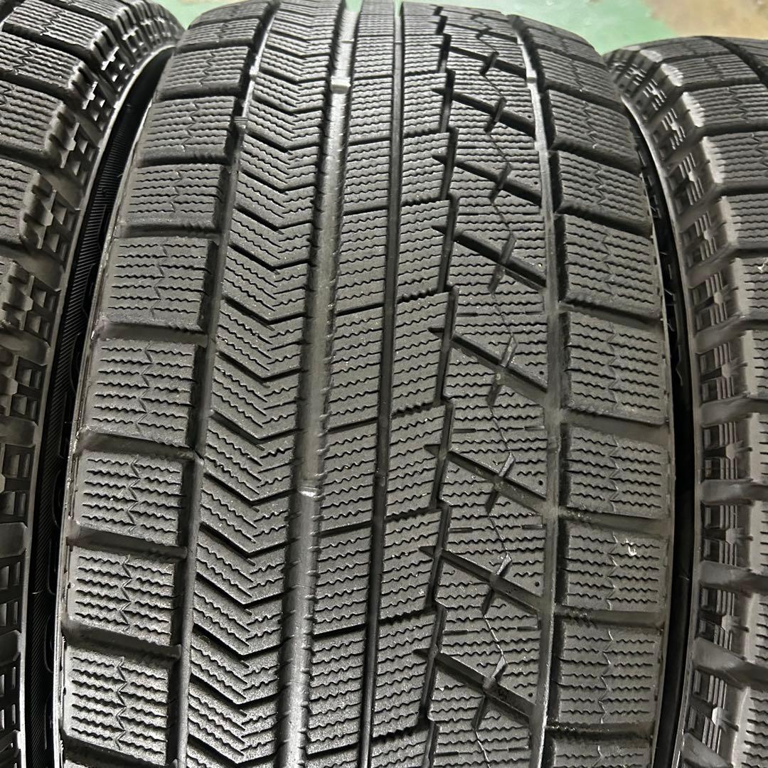 中古スタッドレス225/55R16ブリヂストン４本セット　、セルシオなど