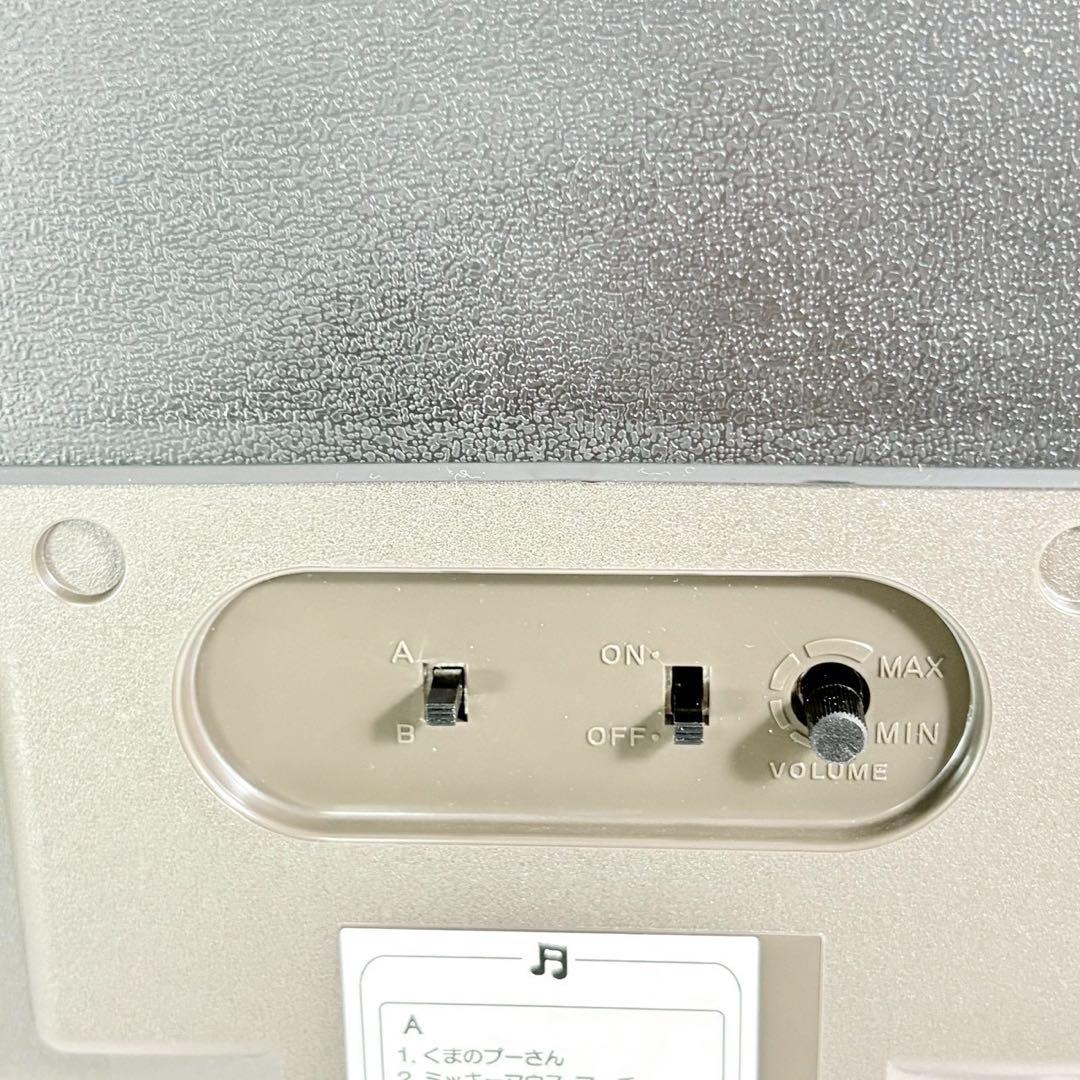 セイコー 掛け時計 ミッキー&フレンズ ディズニータイム FW580W