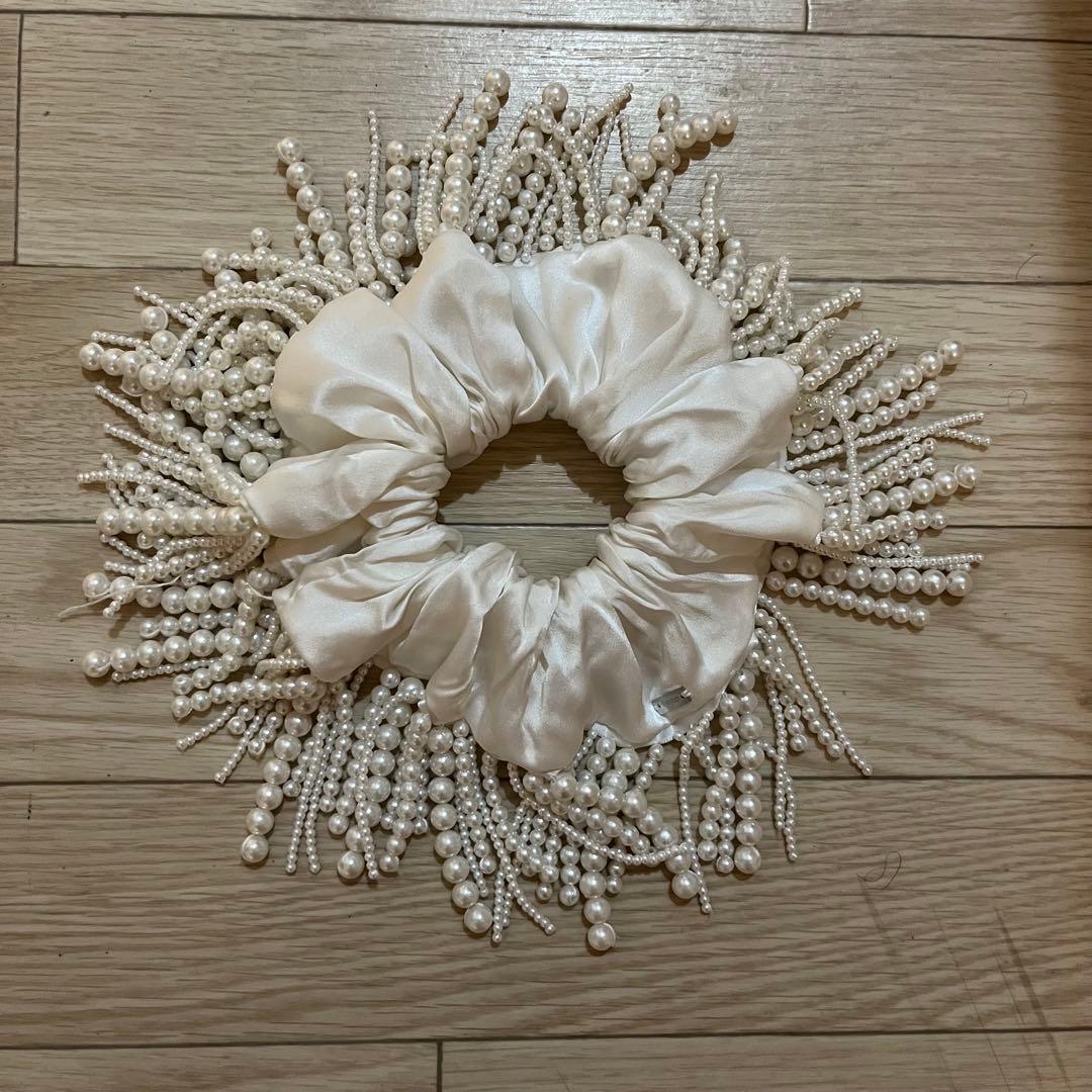 ヘアアクセサリー heyep silk beaded fringe scrunchie