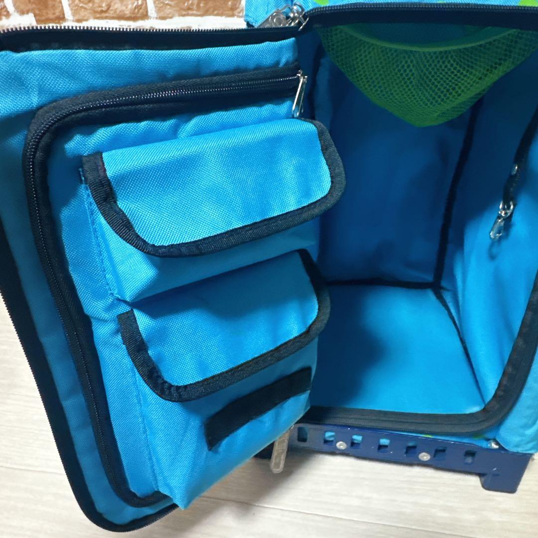 ZUCA トラベルキャリーバッグ 座れる 黒　青　ブルー　ズーカ