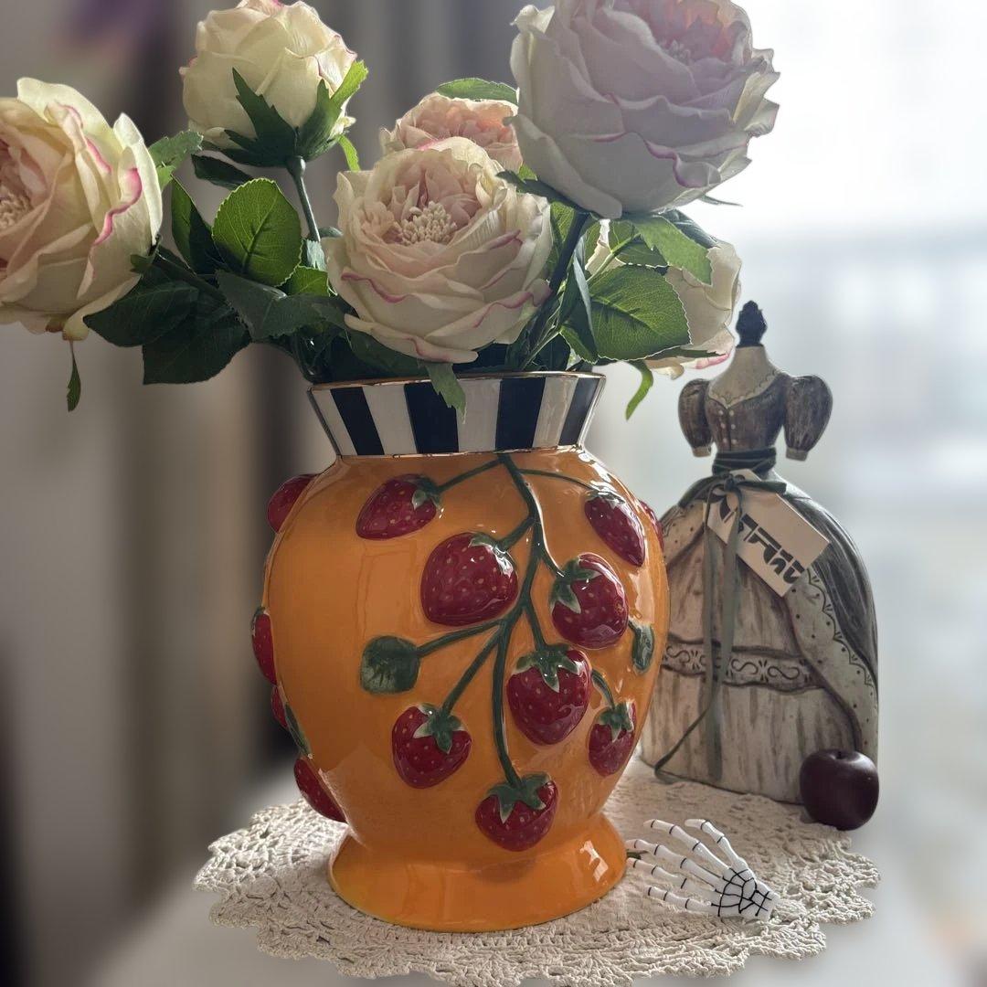 MacKenzie-Childs 26年新商品いちごとオレンジデザイン花瓶セット