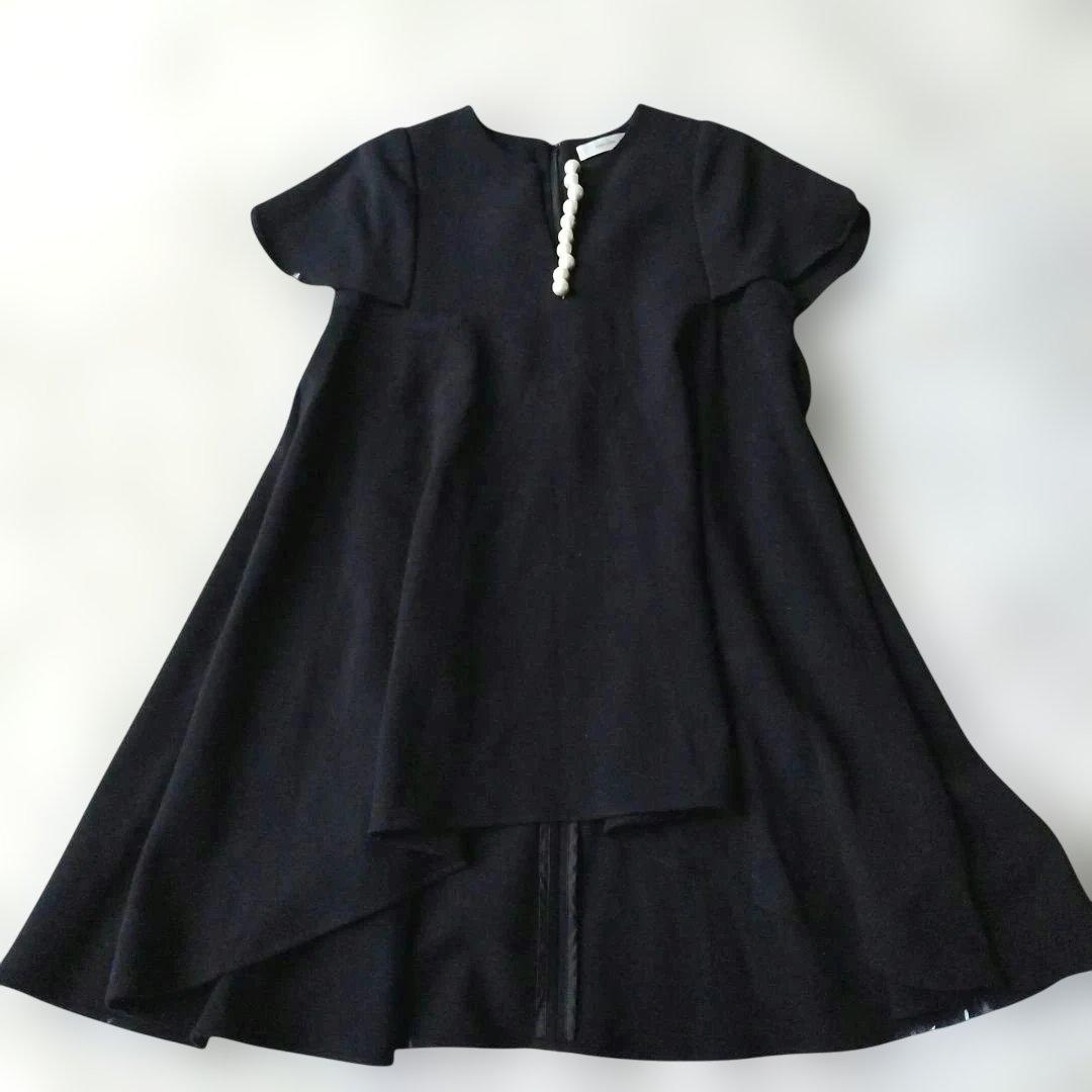 美品✨ヨーコチャン ペタルスリーブパールブラウス フレア ブラック 40/L