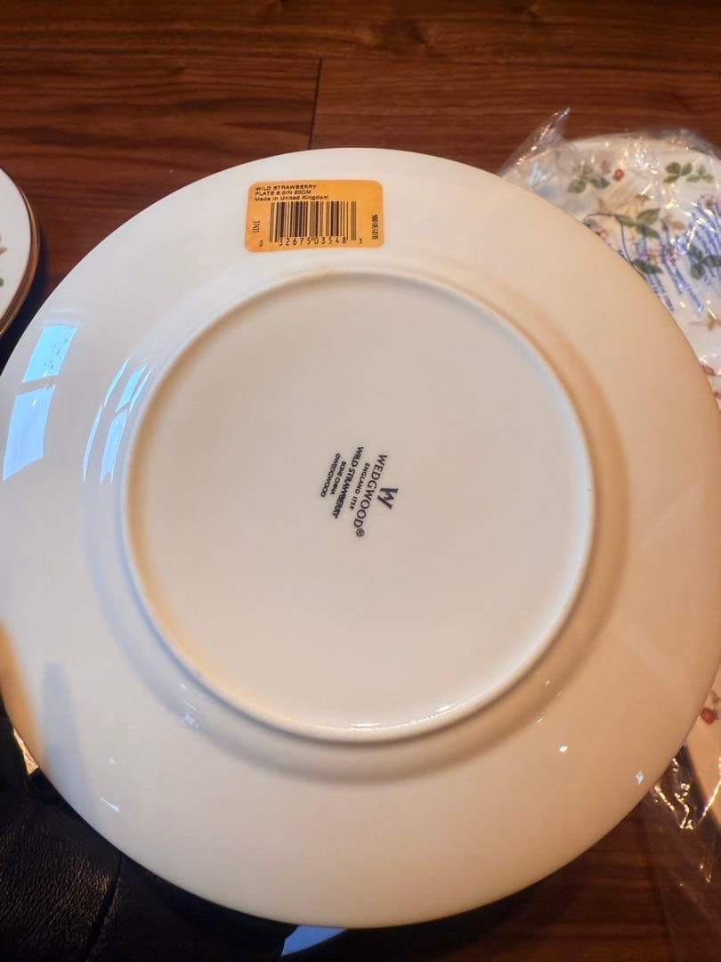 美品　WEDGE WOOD ウエッジウッド　ワイルドストロベリー　8点