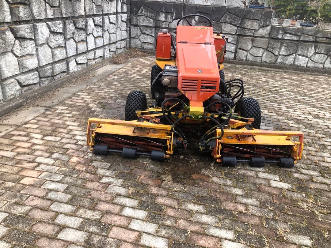 土屋機械製作所 TM3F-４DH-１１ リールモア18馬力 芝刈機　動作確認済み