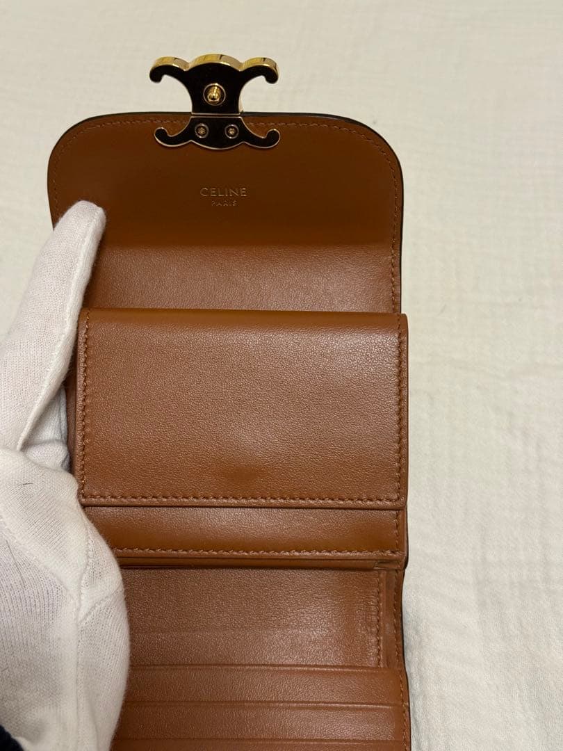 CELINE スモールフラップウォレット　トリオンフ
