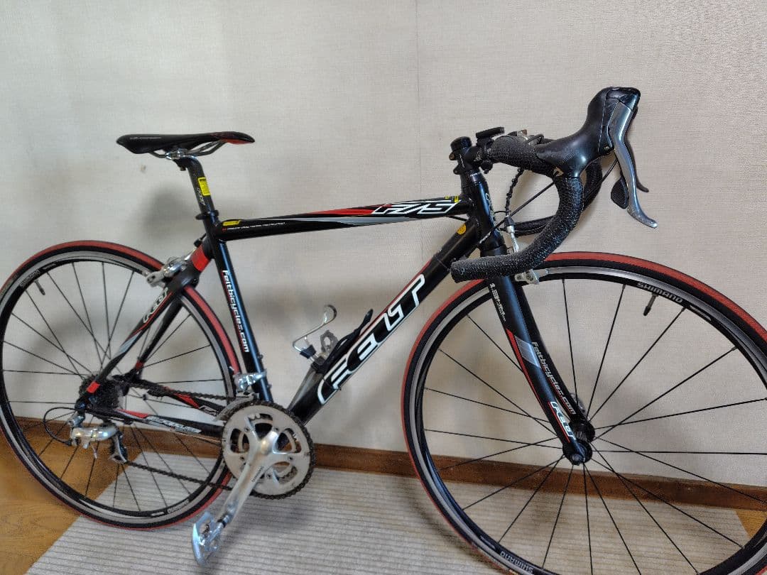 フェルトf75　ロードバイク