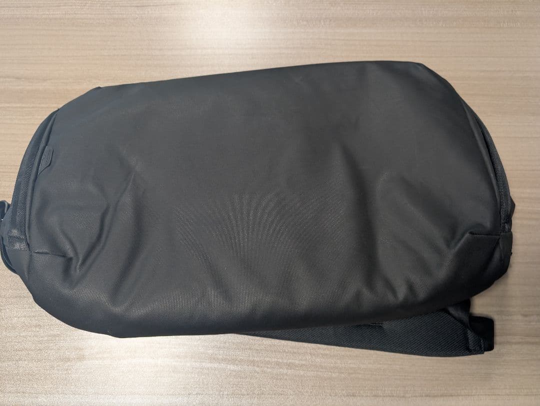 Peak Design ブラックボストンバッグ 35L