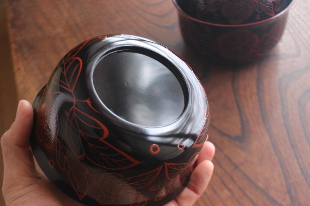 時代逸品！端正な爪朱黒漆に風情ある木芙蓉文の美しい吉野塗の四つ椀（検懐石道具京塗